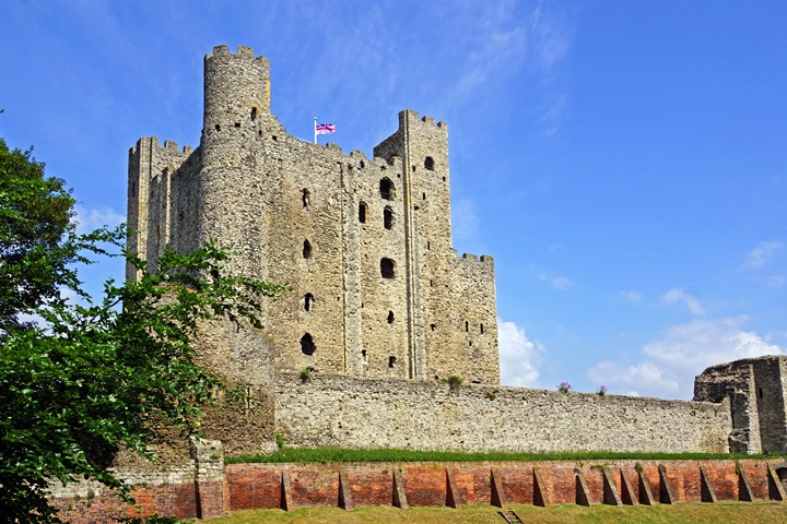 法國奢華香氛，沛得洗護品牌，加盟搶占高端市場